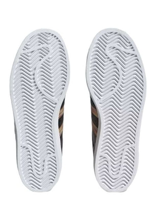 Tenis Adidas Superstar - HQ4364 - Sneakers Online